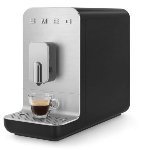 Кавомашина автоматична SMEG BCC13BLMEU-Стильний та потужний помічник для кавоманів - Зображення 5
